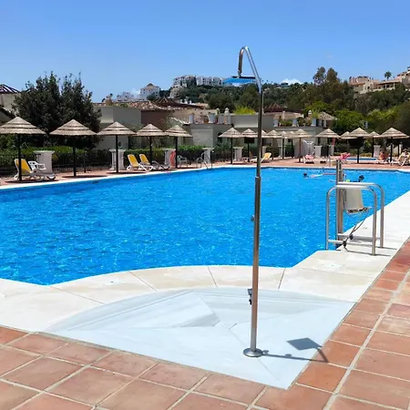 Las Jacarandas Penthouse With Stunning Views & Private Rooftop Benahavís Buitenkant foto
