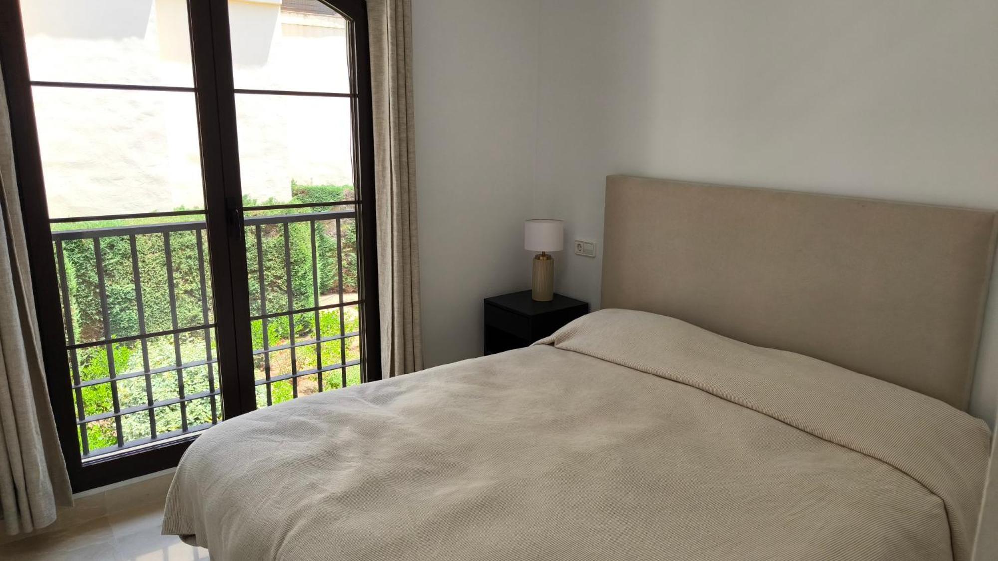 Stunning Views In Jacarandas Apartment